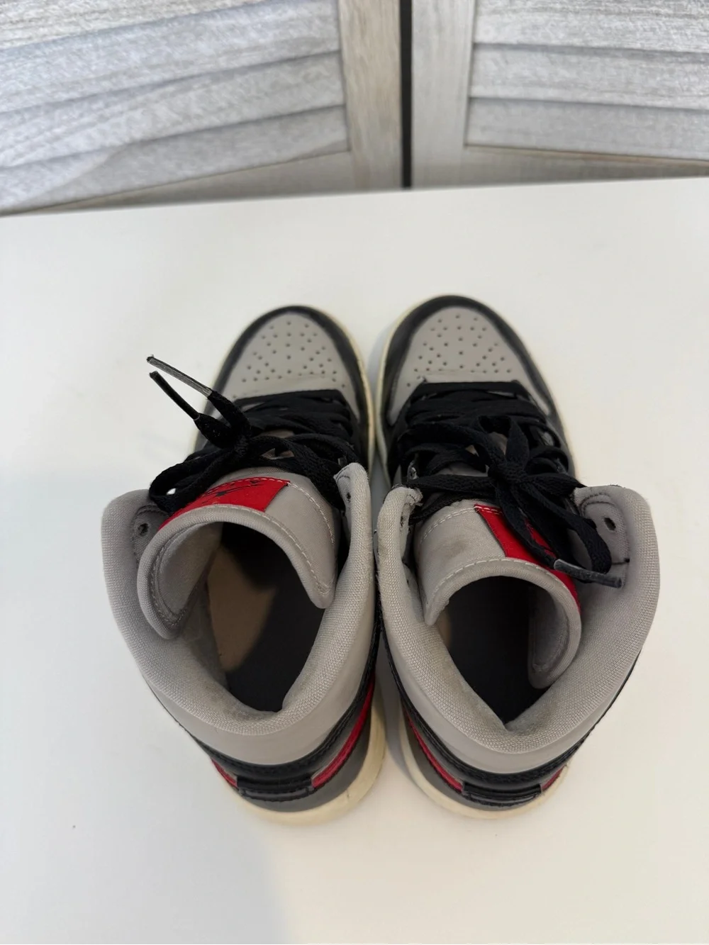 Nike Air Jordan 1 Mid Black Gym Red College Grey Women’s Size 7